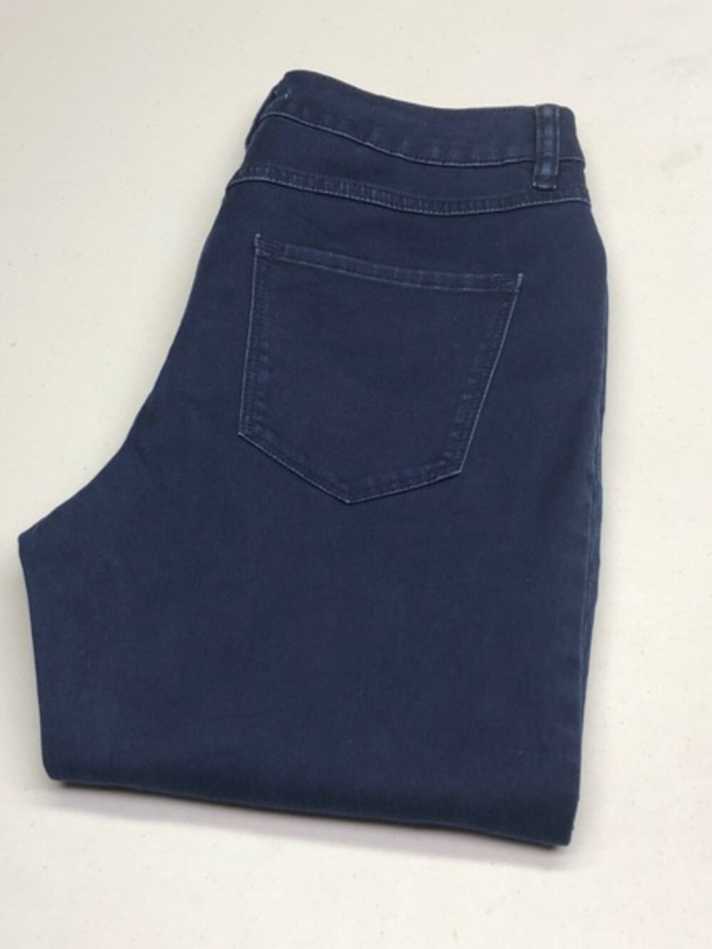 LIKE NEW KENNETH COLE REACTION SLIM FIT JEANS 6/28x30 ⭐️